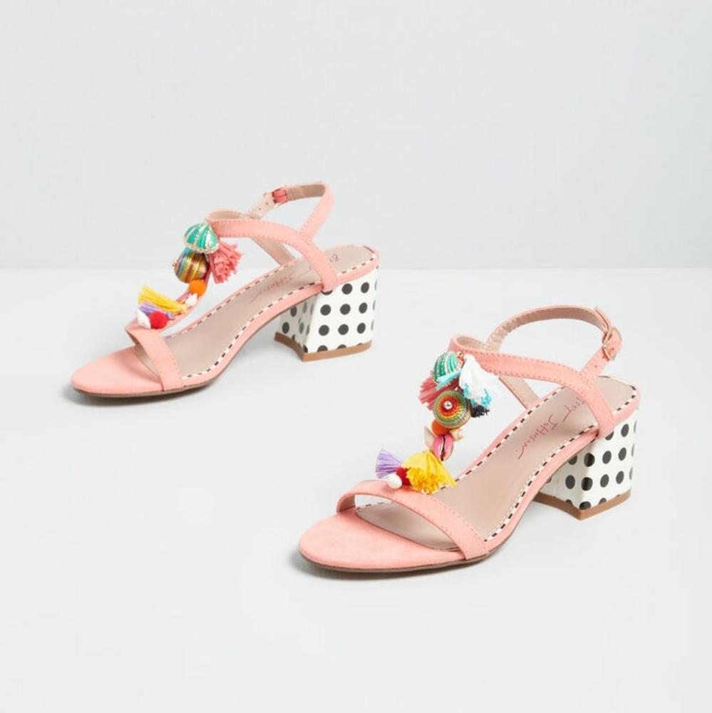 Wave reviews ankle strap heel